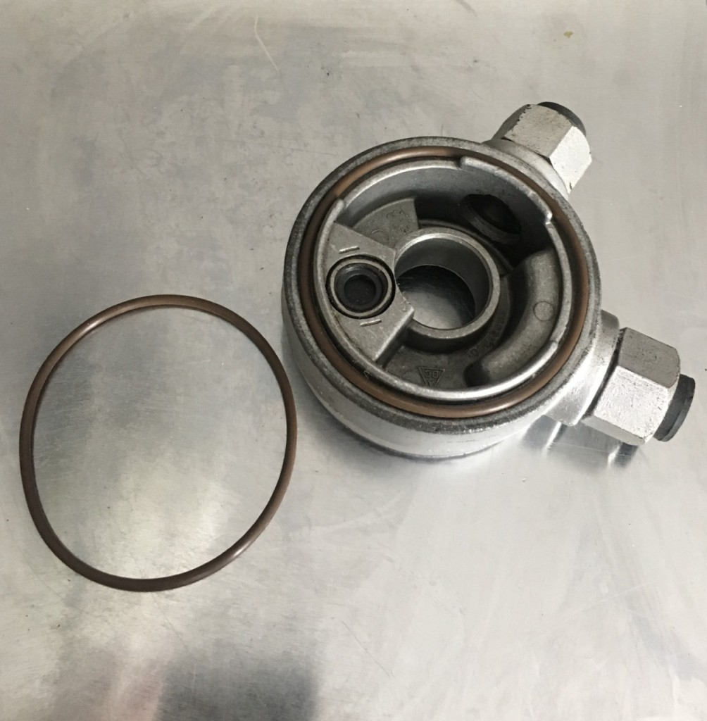 Oil filter housing with O-ring