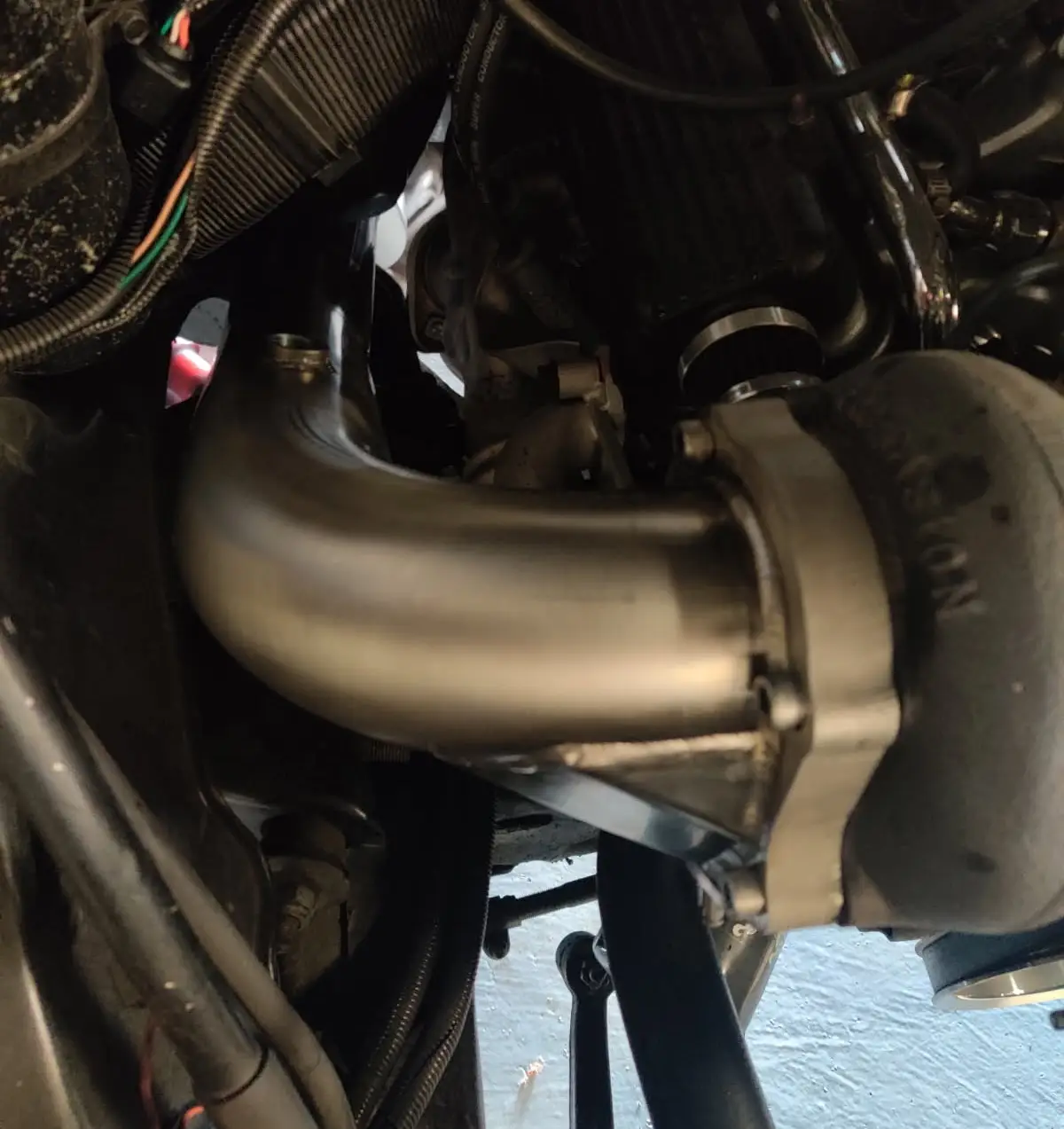 Engine turbo kit